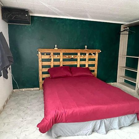 Le Ranch - Chambres Privees - Proche Centre Ville Reims Esterno foto