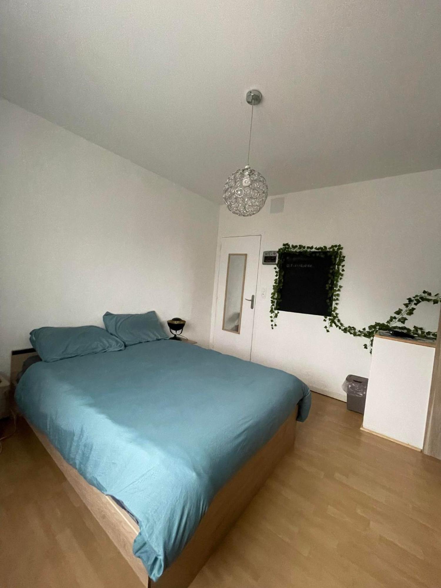 Le Ranch - Chambres Privees - Proche Centre Ville Reims Esterno foto